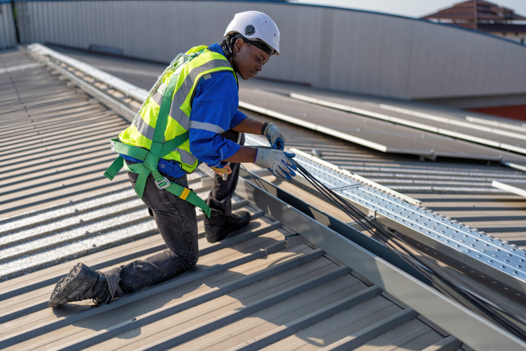 Flat Roof Repair Near Me | Expert Guide 2025